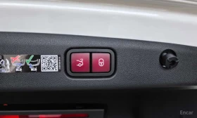 Mercedes-Benz E 200  Avantgarde /  ОБДУХВАНЕ / 360 / DISTRONIC / AMB - 45500 € / 88990.26 лв. - 48540055 16