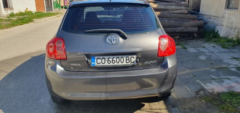 Toyota Auris, снимка 2 - Автомобили и джипове - 47515815