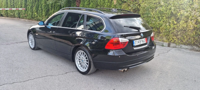 BMW 325 325XI Кожа / Автомат/ Навигация, снимка 3 - Автомобили и джипове - 47245708