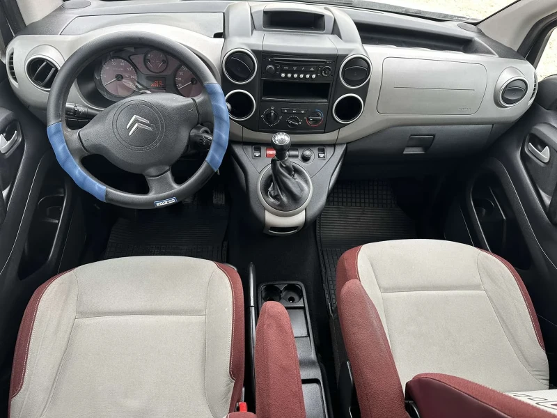 Citroen Berlingo 1.6HDI//90KS//KLIMATIK//2010G, снимка 11 - Автомобили и джипове - 48002668