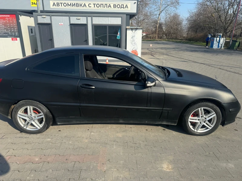 Mercedes-Benz C 180 1.8 komressor, снимка 2 - Автомобили и джипове - 49034696