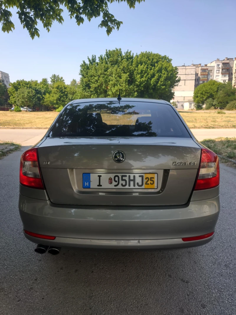 Skoda Octavia 1.6 TDI 105 к.с., снимка 6 - Автомобили и джипове - 51218907