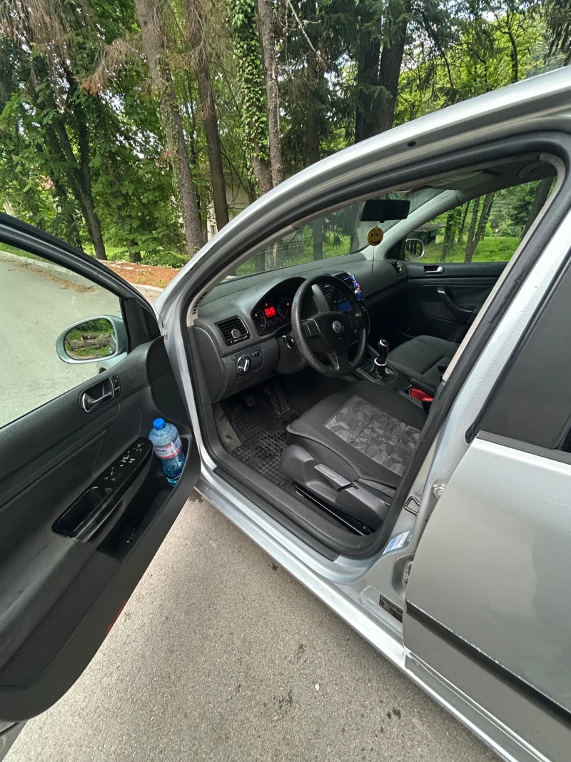 VW Golf, снимка 7 - Автомобили и джипове - 52340353