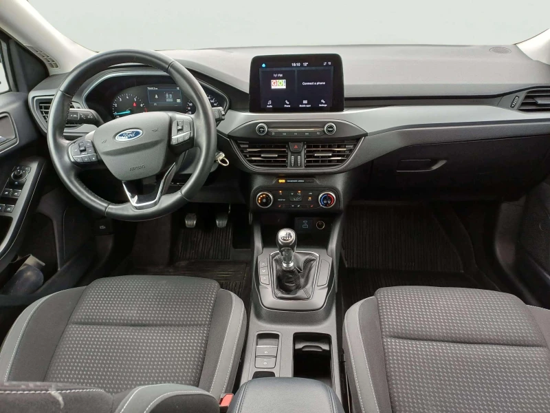 Ford Focus 1.0 EcoBoost, снимка 11 - Автомобили и джипове - 51962452