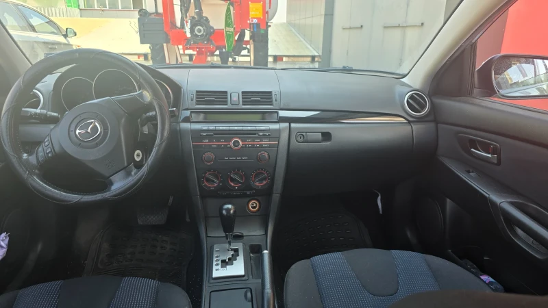 Mazda 3, снимка 5 - Автомобили и джипове - 52213454