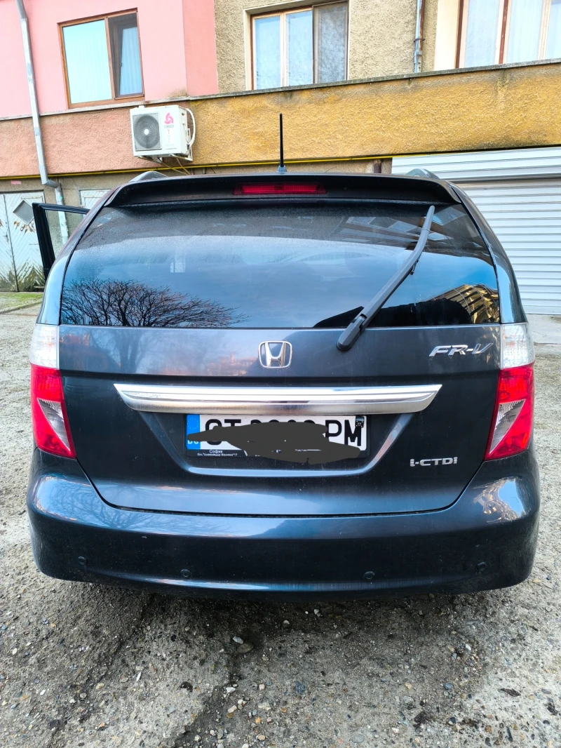 Honda Fr-v, снимка 4 - Автомобили и джипове - 52472197