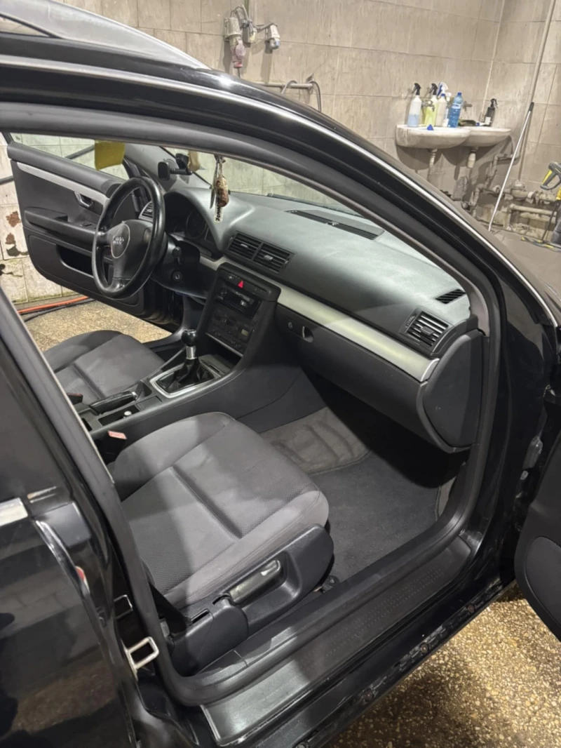 Audi A4, снимка 8 - Автомобили и джипове - 52578472