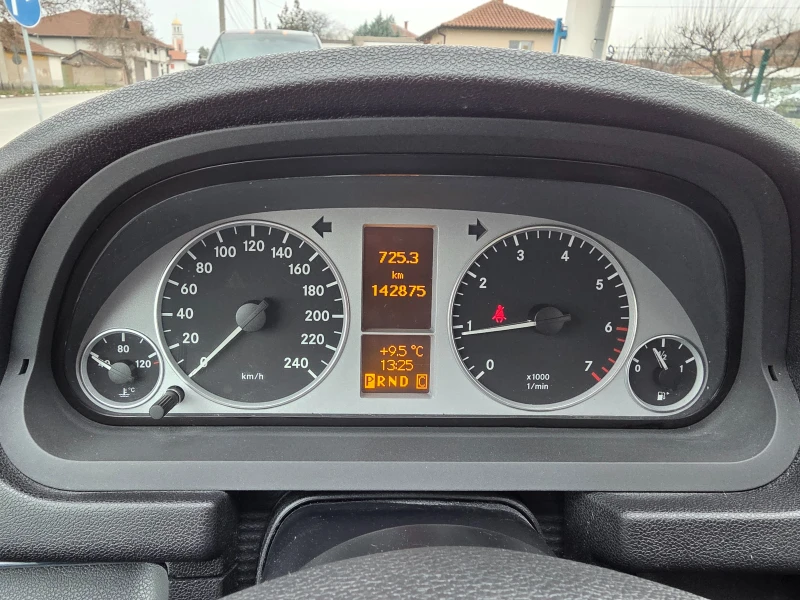 Mercedes-Benz B 200 2.0i AVTOMAT, снимка 12 - Автомобили и джипове - 53403123
