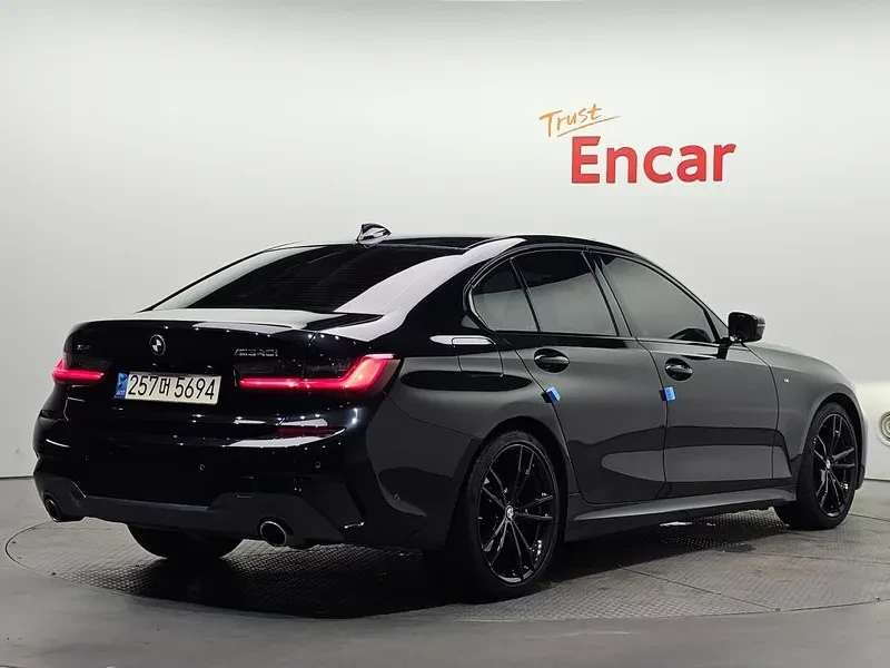 BMW 320 M Sports, снимка 2 - Автомобили и джипове - 55556818
