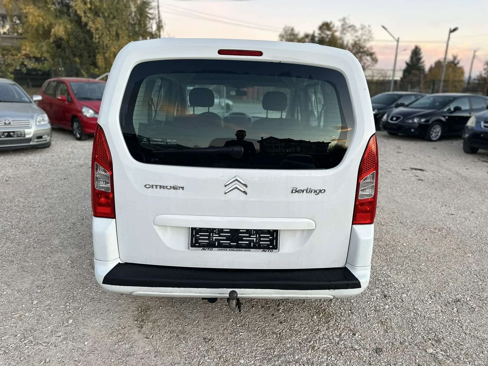 Citroen Berlingo 1.6HDI//90KS//KLIMATIK//2010G - изображение 4