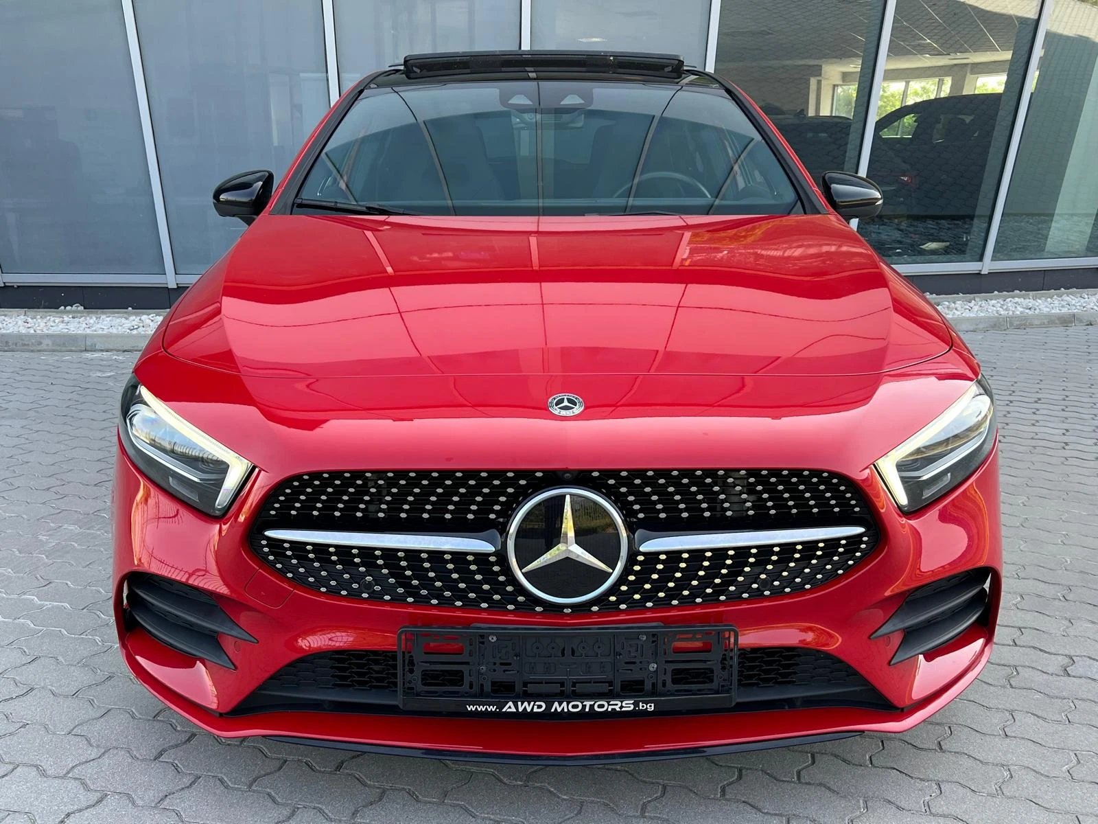 Mercedes-Benz A 250 AMG 4x4 Distronic Panorama CarPlay Head-Up Keyless - изображение 5