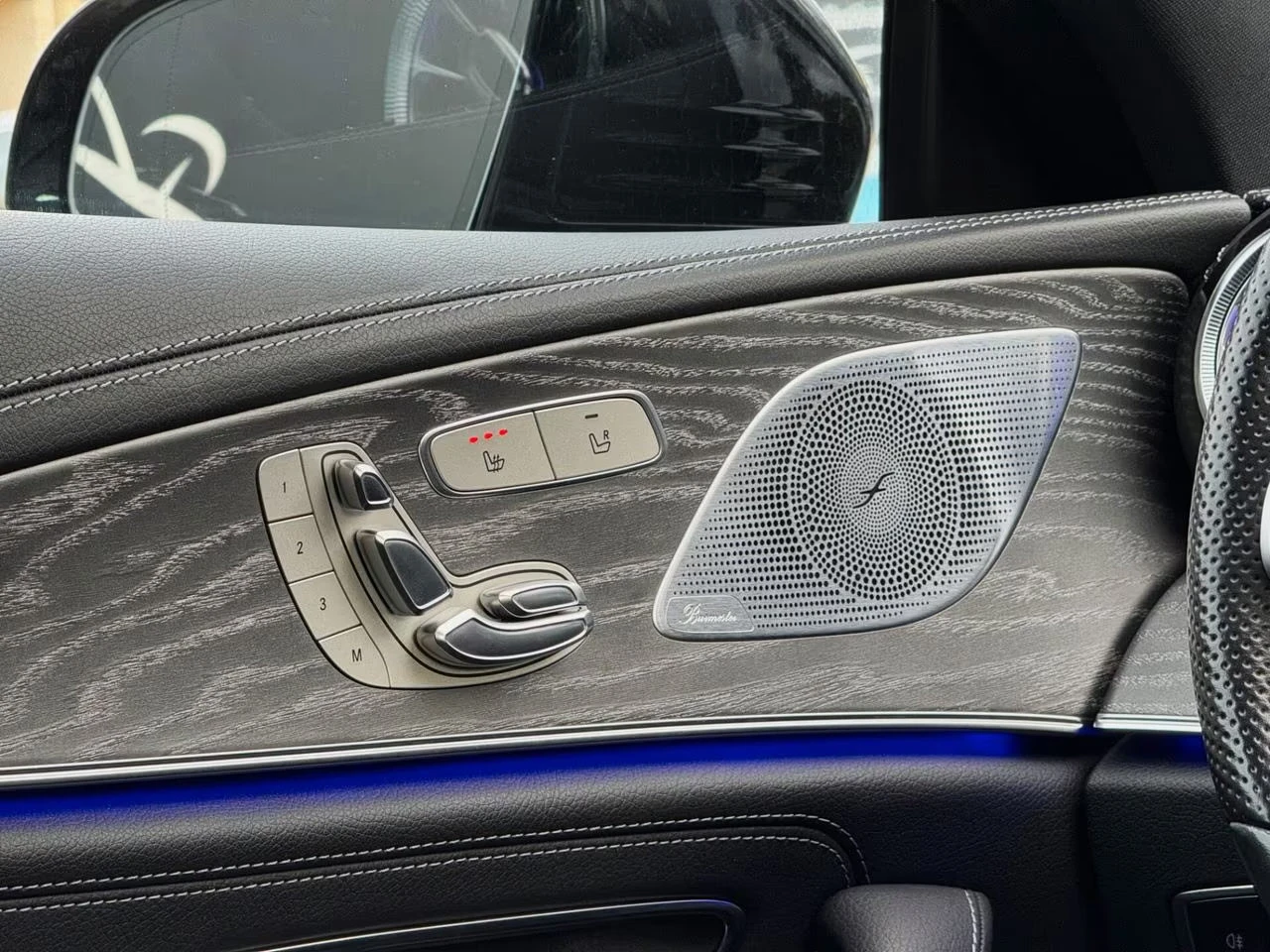 Mercedes-Benz CLS 400 d/AMG/340HP/9G-TRONIC/BURMESTER/360CAM/PANO/696fpr | Mobile.bg   15