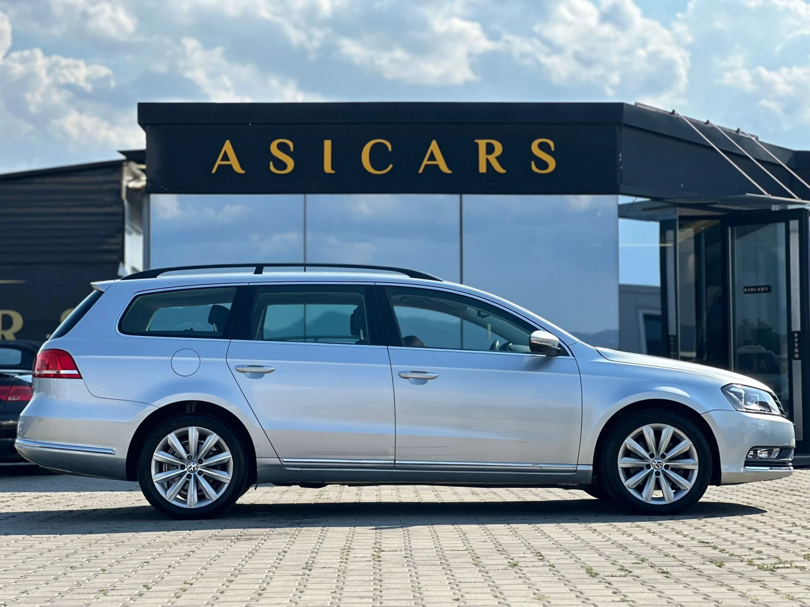 VW Passat / 1.4I / METAN / AUTOMAT / EURO 5 / TOP / - изображение 6