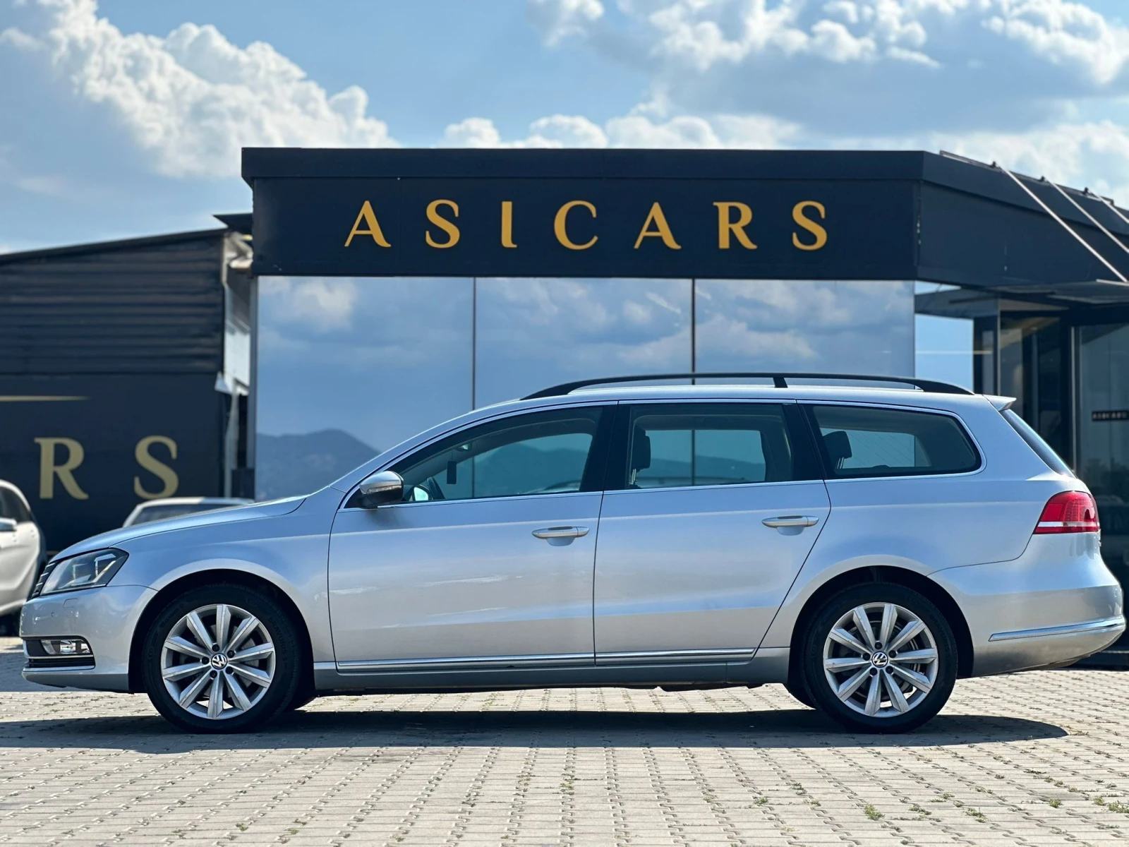 VW Passat / 1.4I / METAN / AUTOMAT / EURO 5 / TOP / - изображение 2
