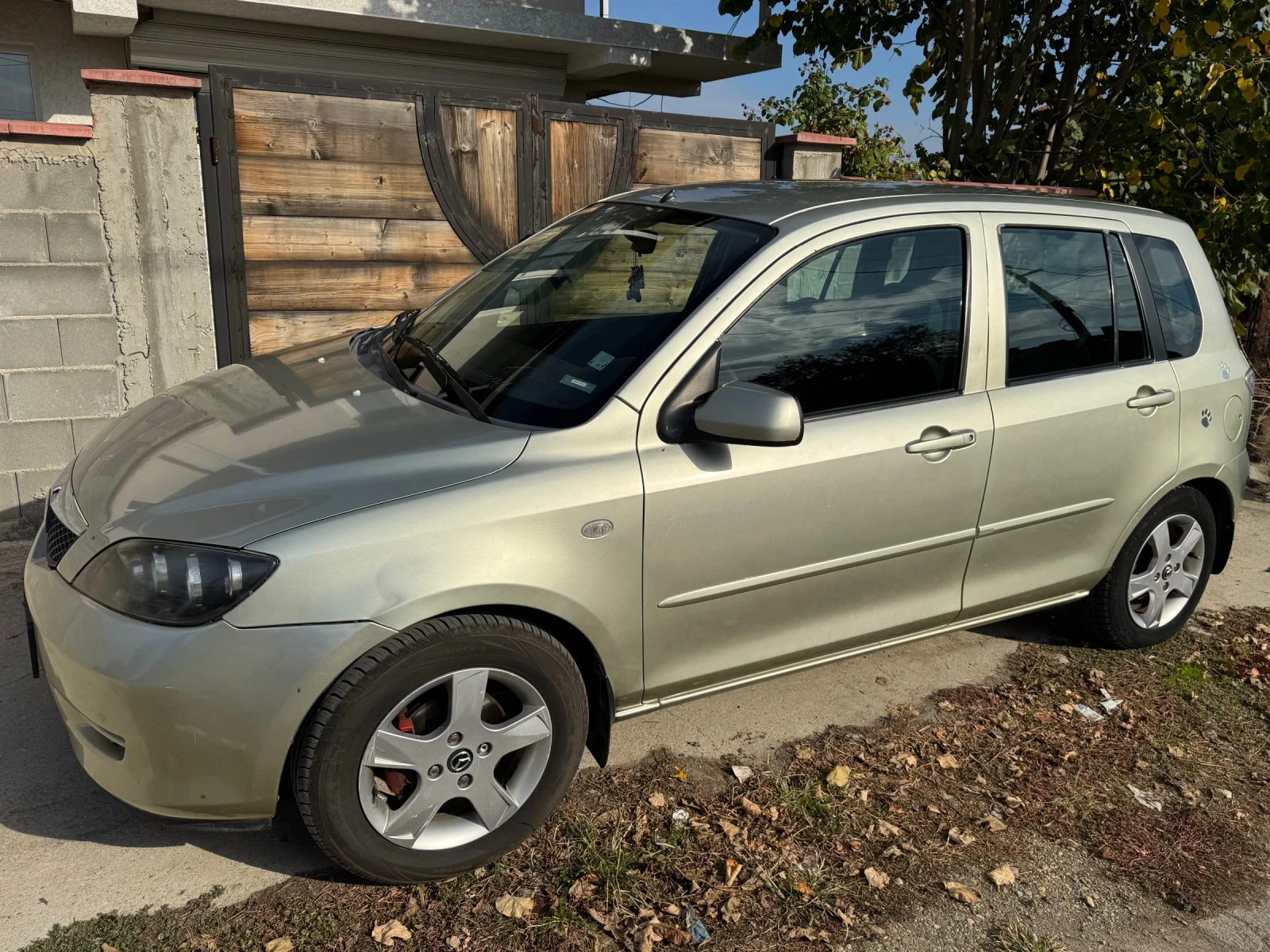 Mazda 2  - изображение 8