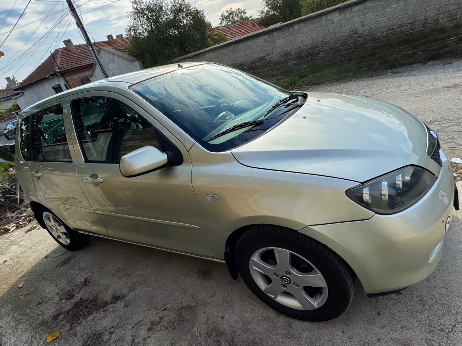 Mazda 2  - изображение 2