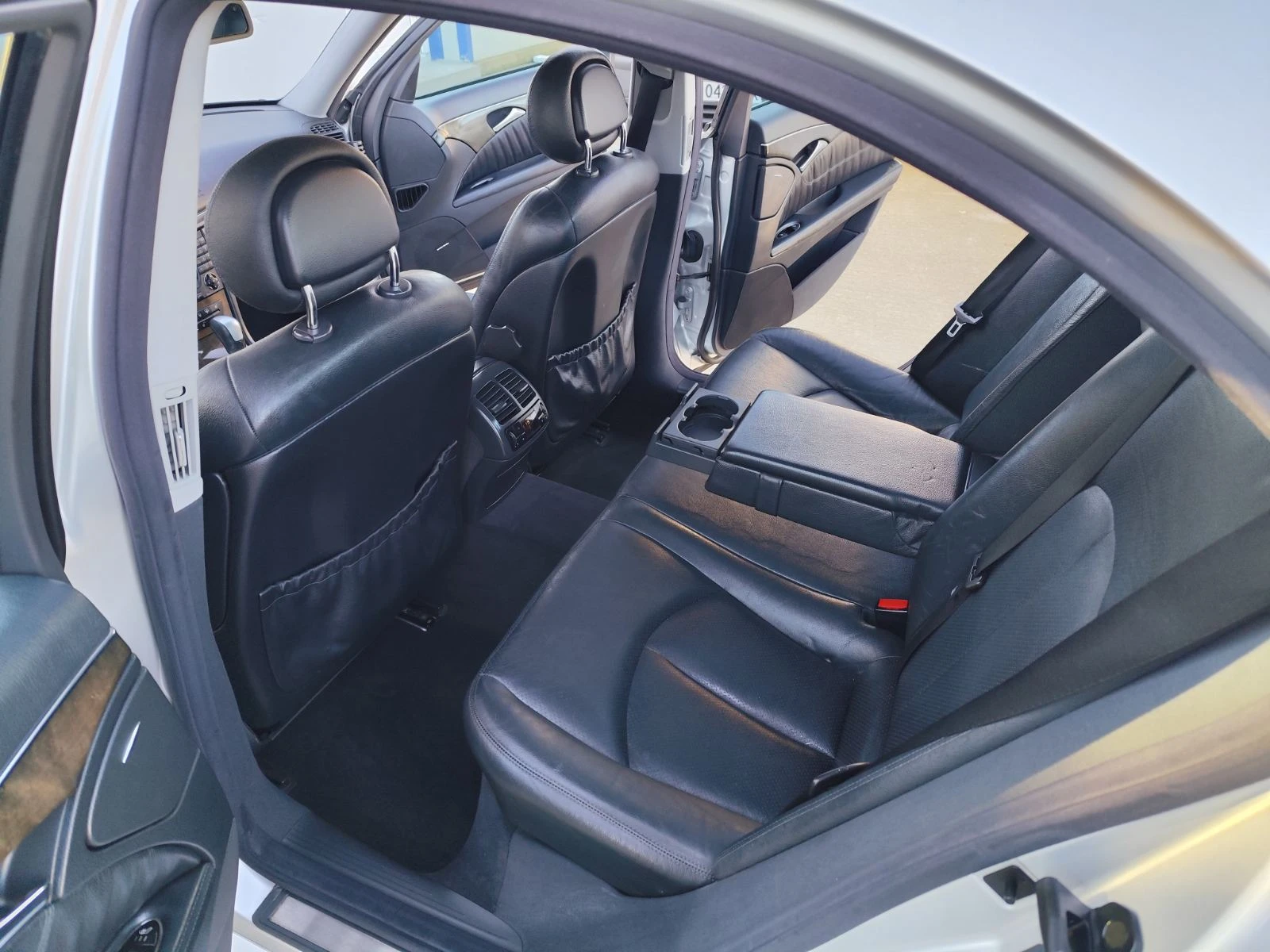 Mercedes-Benz E 270 CDI Avantgarde  | Mobile.bg   13