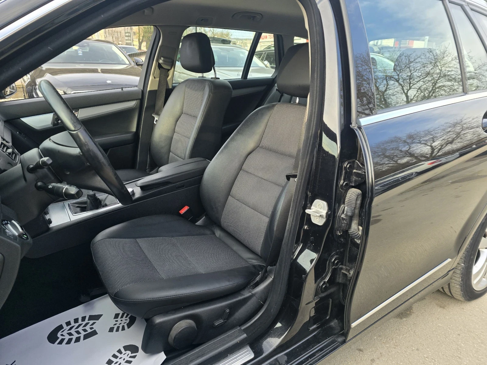 Mercedes-Benz C 220 2.2CDI 170к.с 6 скоростни - изображение 9