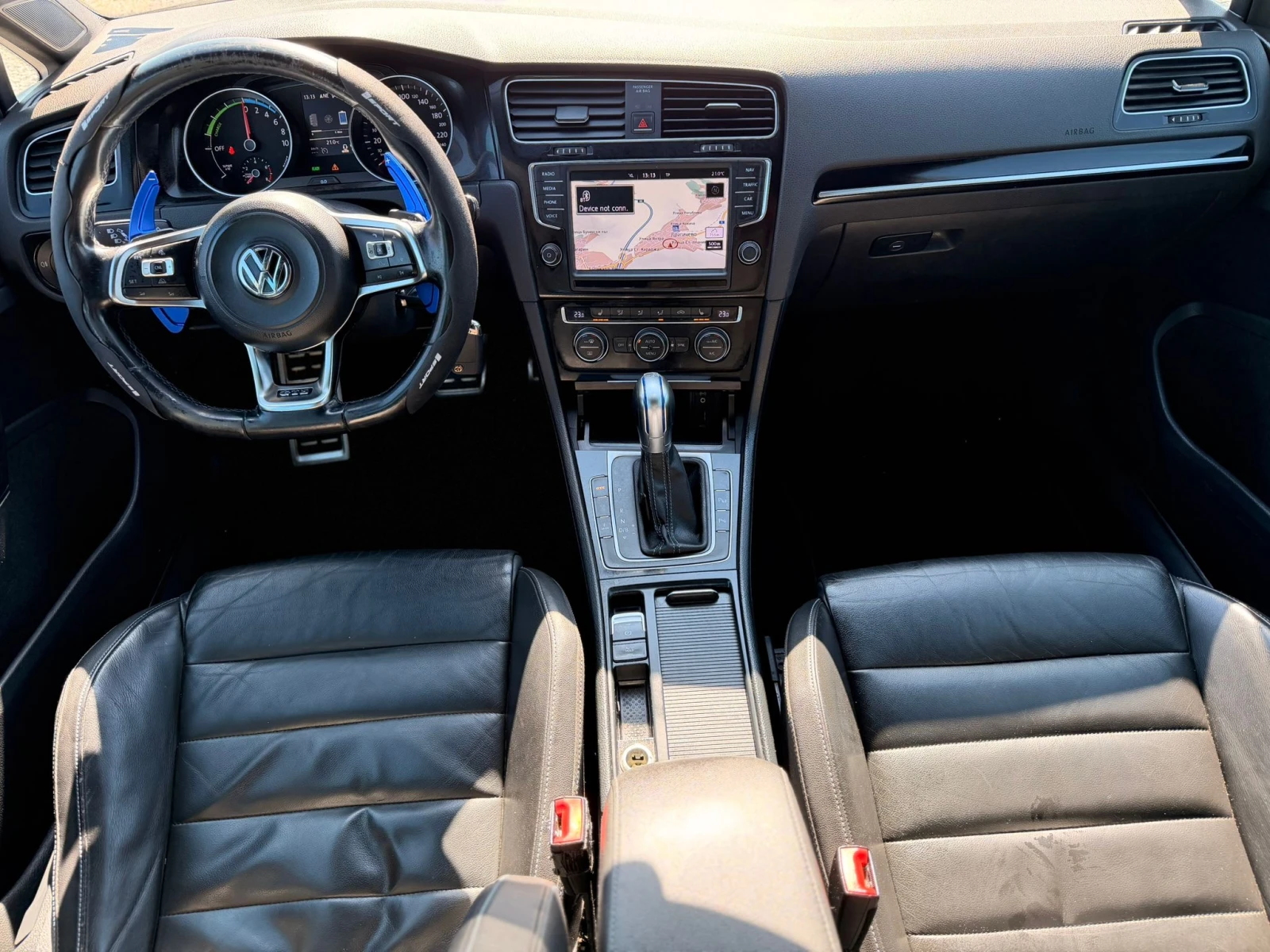 VW Golf 1.4GTE 204kc. DSG, снимка 16 - Автомобили и джипове - 53827741