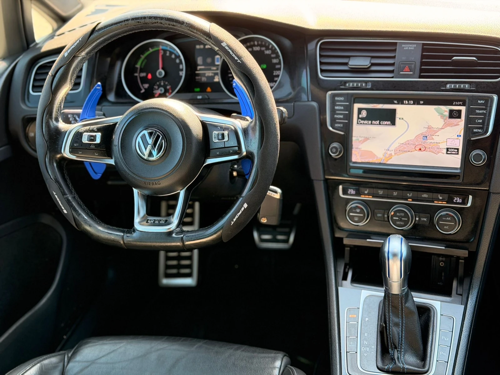 VW Golf 1.4GTE 204kc. DSG, снимка 17 - Автомобили и джипове - 53827741