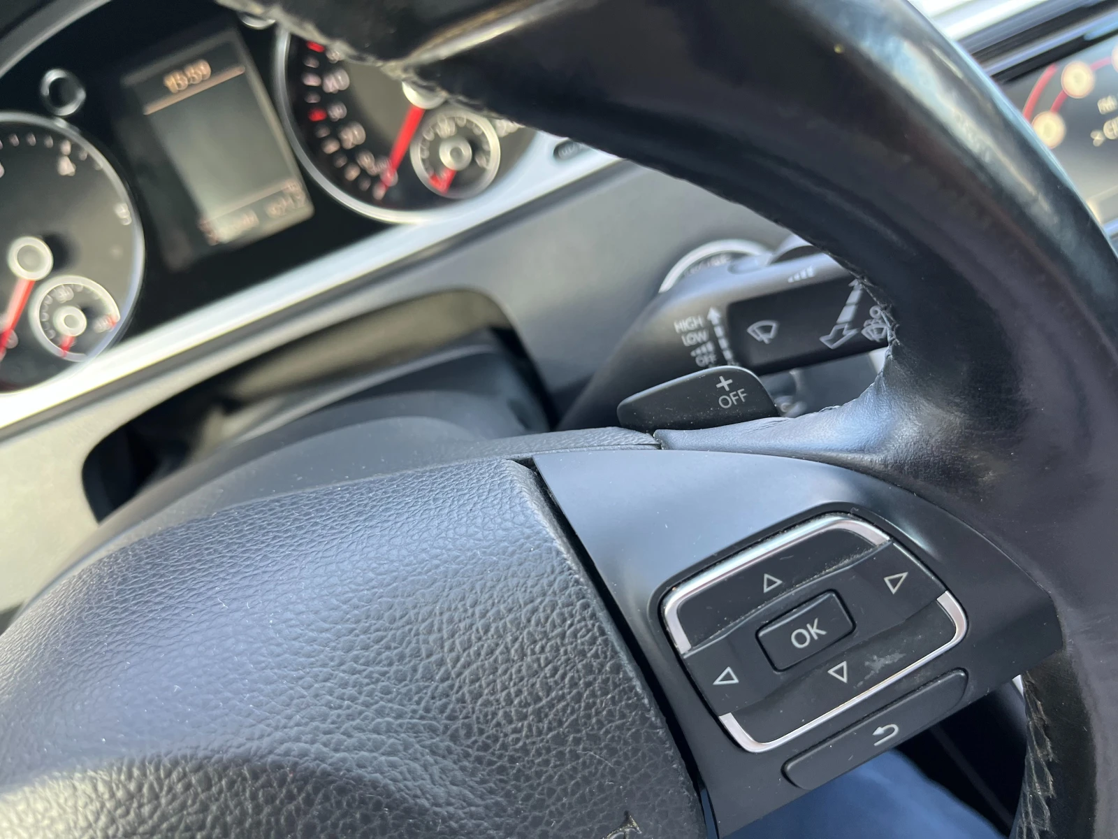 VW Passat Variant, снимка 16 - Автомобили и джипове - 53838871