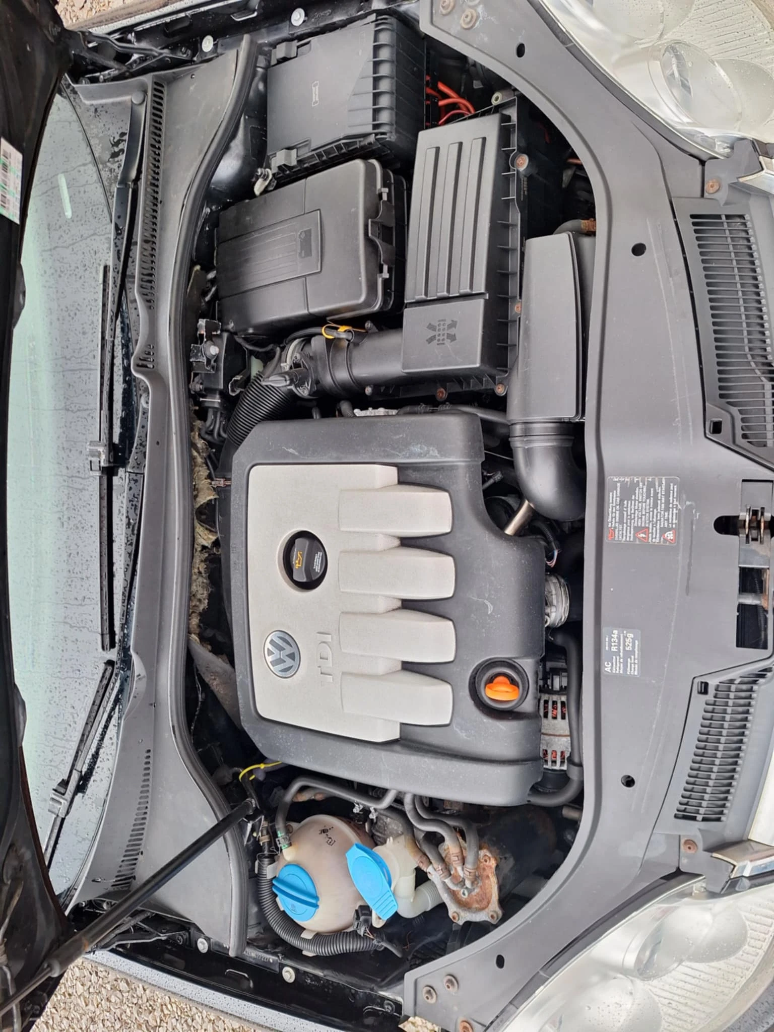 VW Jetta 2.0TDI 140+ + ks, снимка 13 - Автомобили и джипове - 53968784