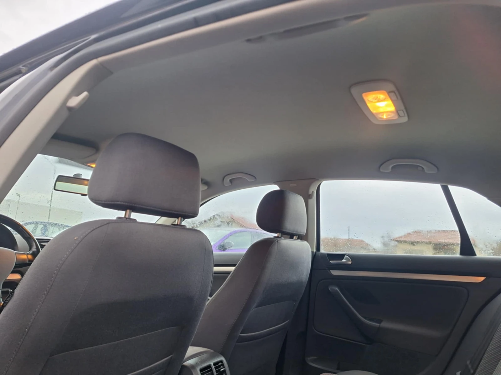 VW Jetta 2.0TDI 140+ + ks, снимка 11 - Автомобили и джипове - 53968784