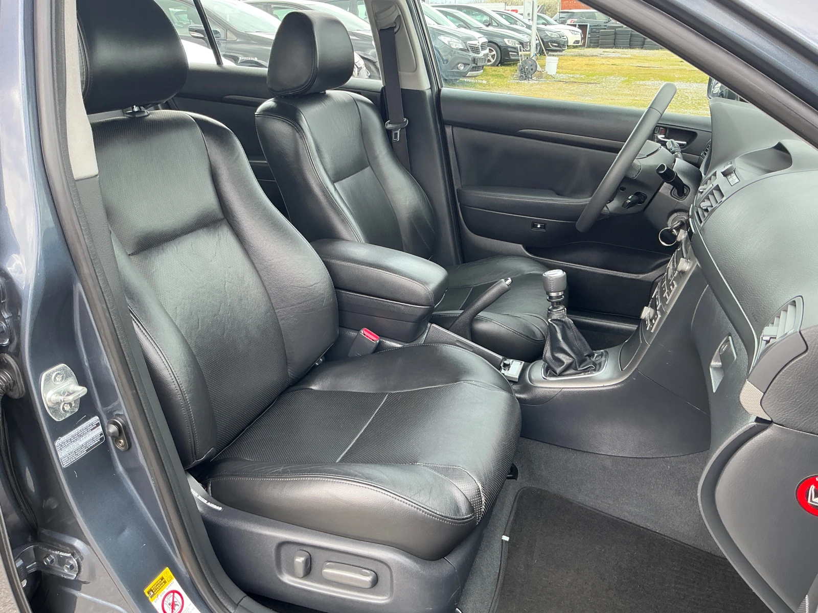 Toyota Avensis 2.2 D4D | Mobile.bg � ����������� 14