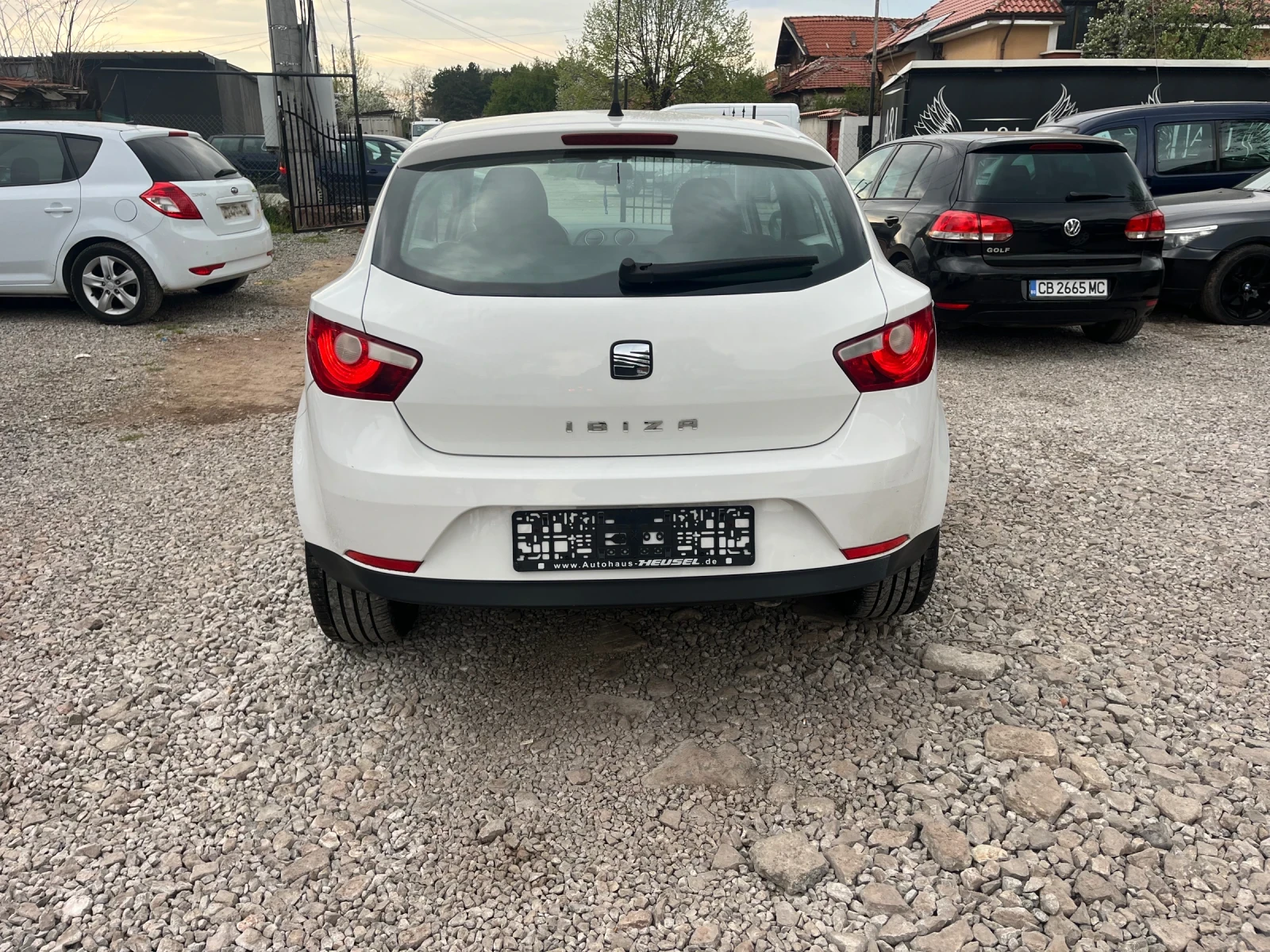 Seat Ibiza, снимка 3 - Автомобили и джипове - 54261094