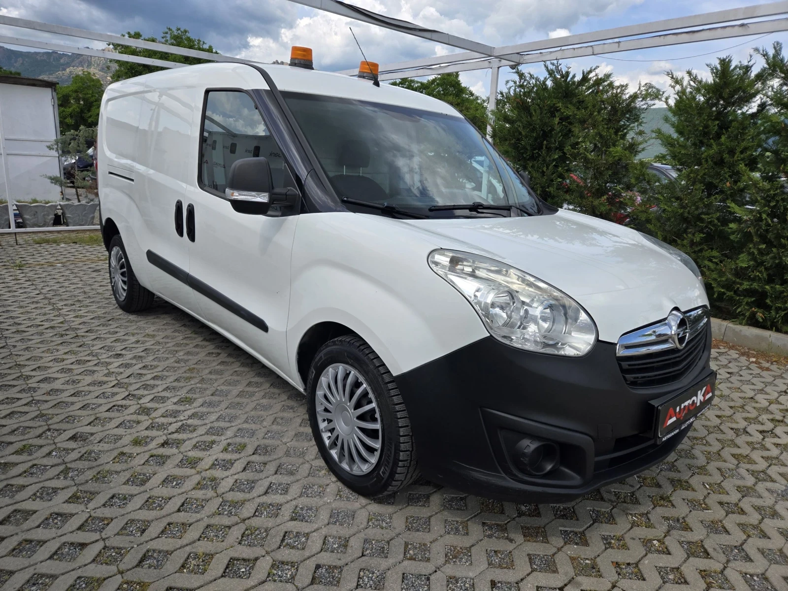 Opel Combo 1.6CDTI-105кс= 6СКОРОСТИ= МАХI= КЛИМАТИК, снимка 2 - Автомобили и джипове - 54714320