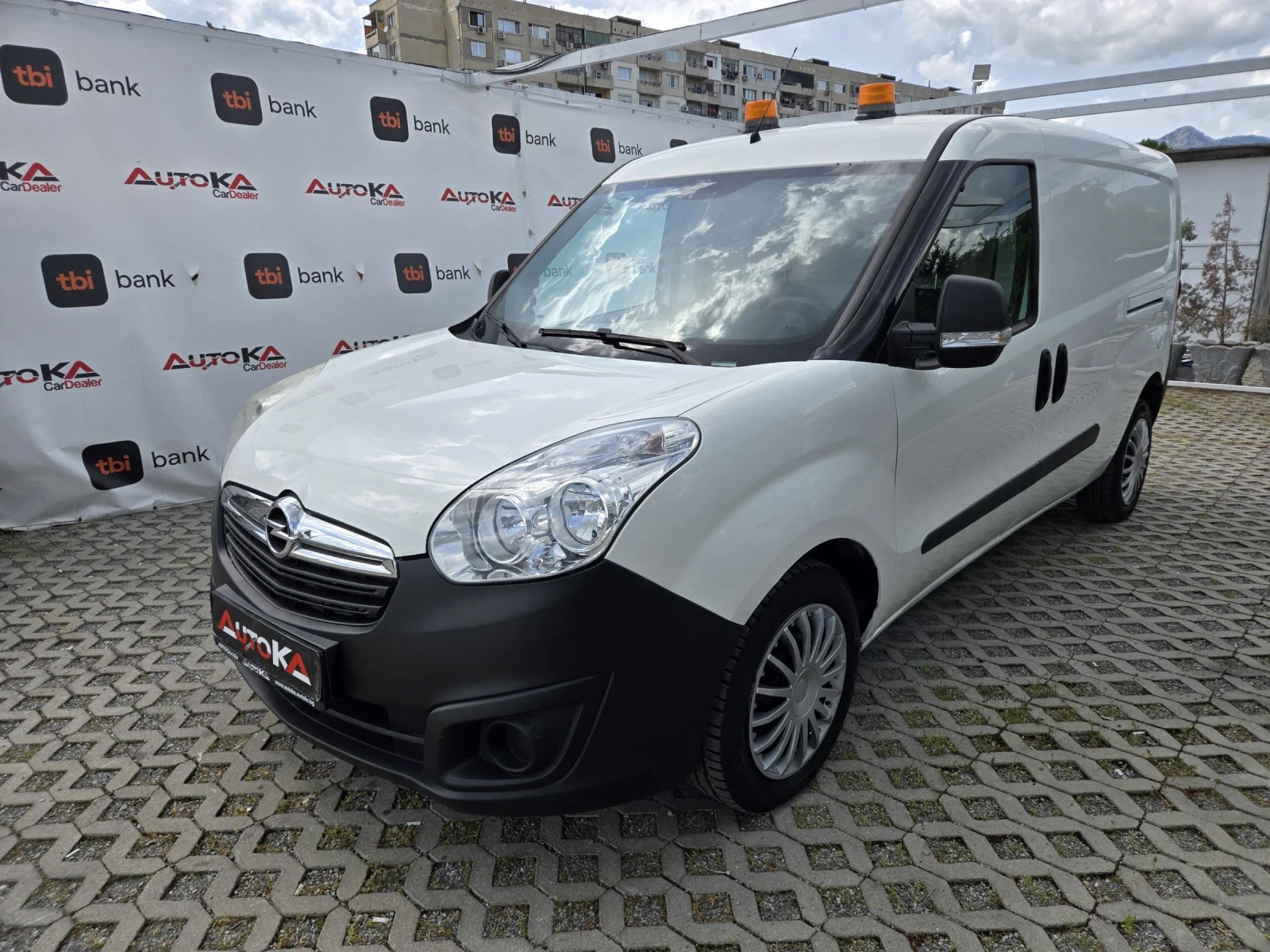 Opel Combo 1.6CDTI-105кс= 6СКОРОСТИ= МАХI= КЛИМАТИК, снимка 6 - Автомобили и джипове - 54714320