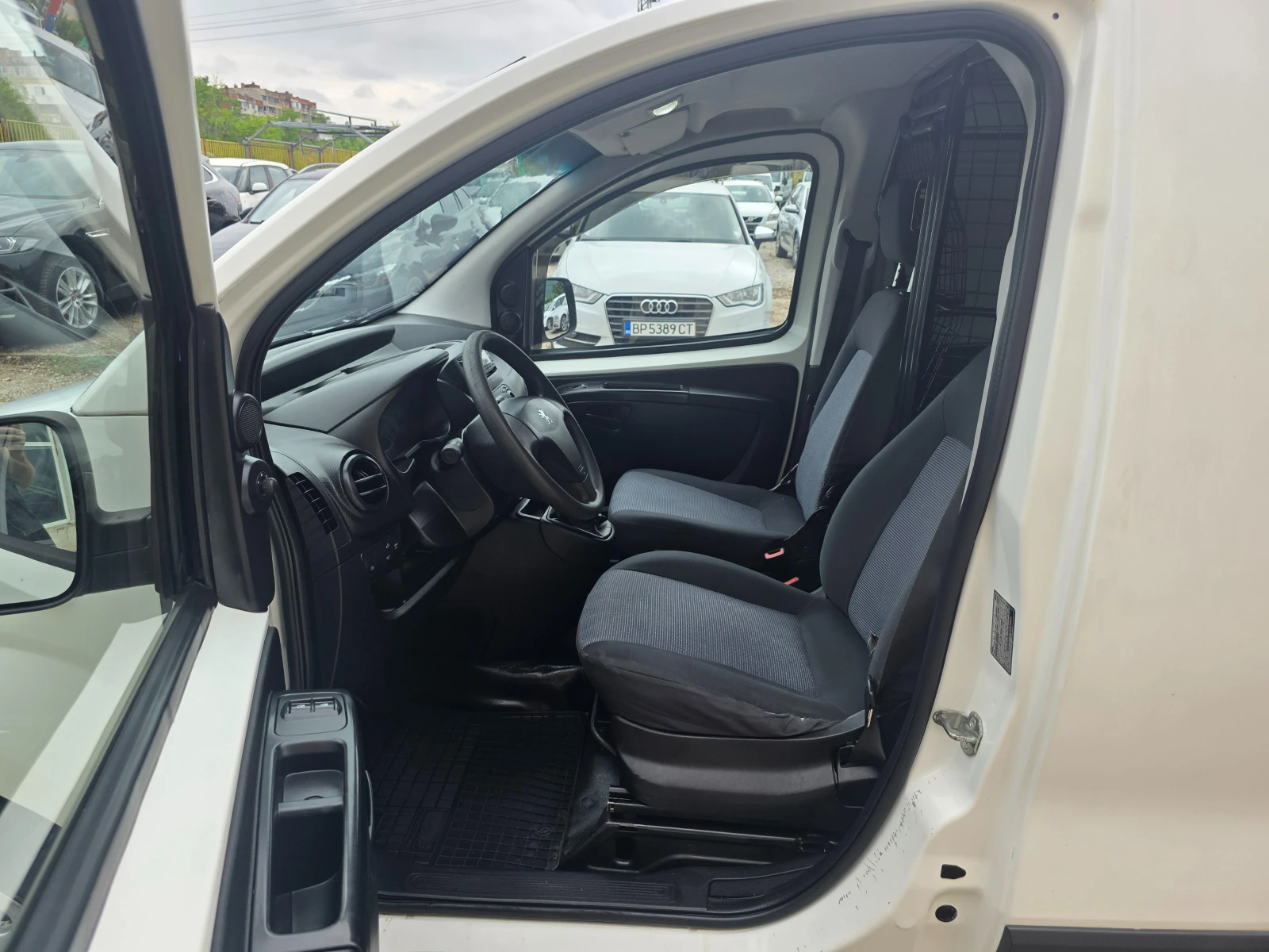 Peugeot Bipper 1.3 JTD KLIMA TOP, снимка 10 - Автомобили и джипове - 55137783