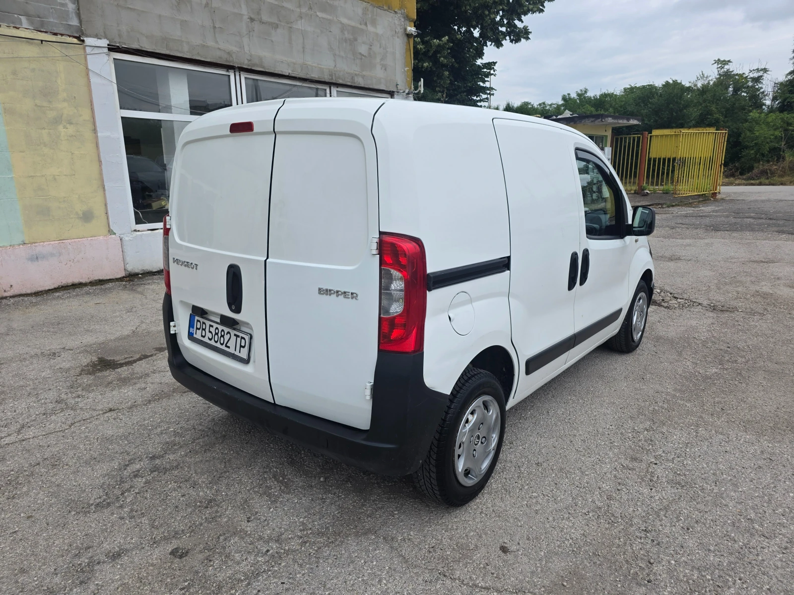 Peugeot Bipper 1.3 JTD KLIMA TOP, снимка 5 - Автомобили и джипове - 55137783