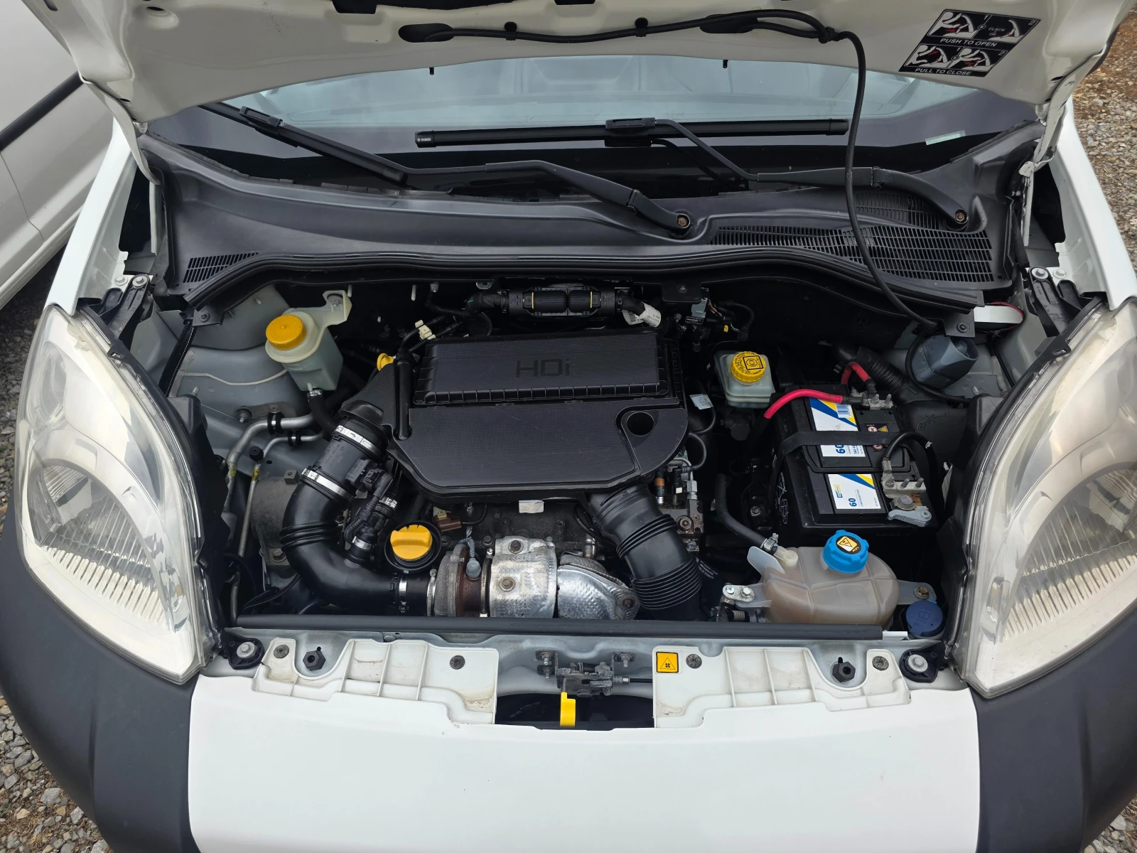Peugeot Bipper 1.3 JTD KLIMA TOP, снимка 17 - Автомобили и джипове - 55137783