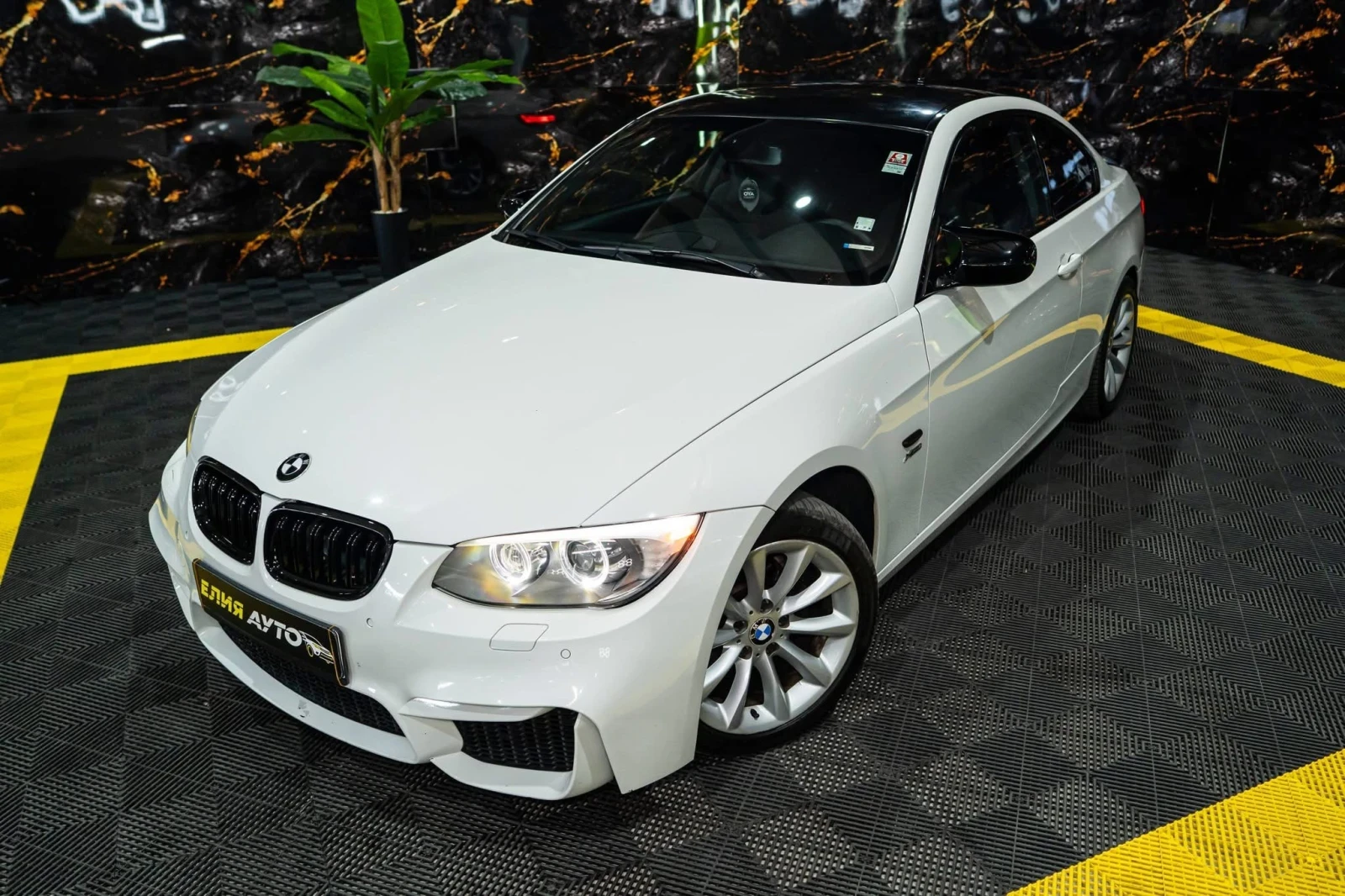 BMW 335 D COUPE XDRIVE M PACK LED NAVI ������ 100% | Mobile.bg � ����������� 2