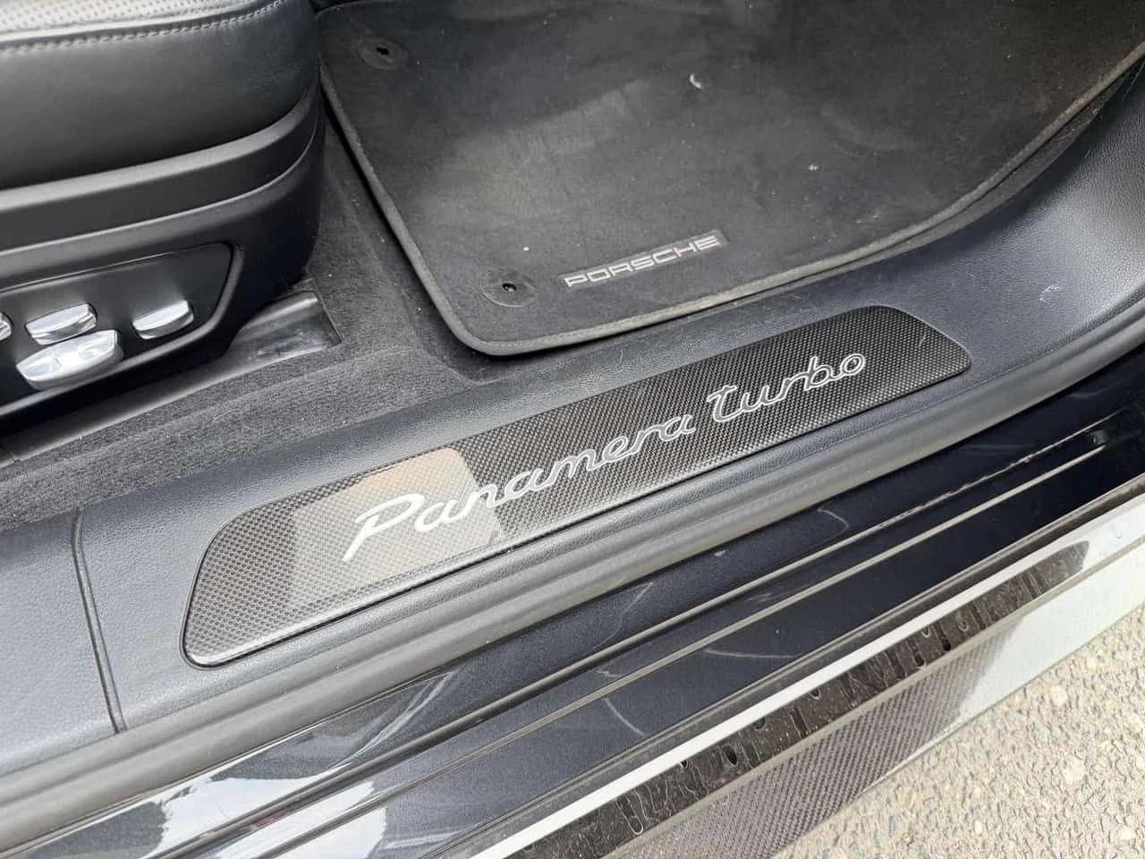 Porsche Panamera * Turbo * CARFAX * ОПЦИЯ ЗА ФИНАНСИРАНЕ, снимка 16 - Автомобили и джипове - 55448793