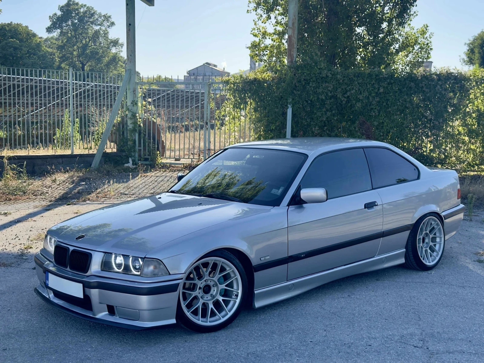 BMW 320 Individual , снимка 6 - Автомобили и джипове - 55508070