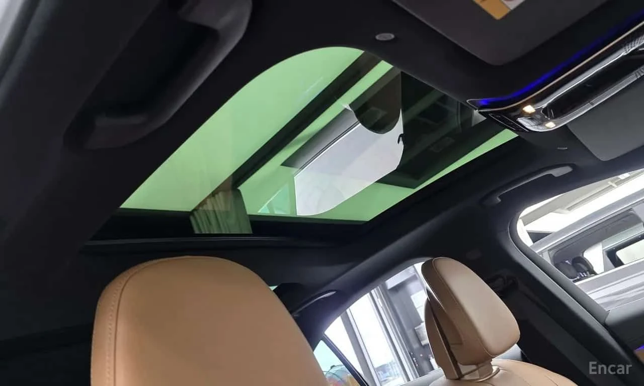 Mercedes-Benz E 200  Avantgarde /  ОБДУХВАНЕ / 360 / DISTRONIC / AMB, снимка 15 - Автомобили и джипове - 55586709
