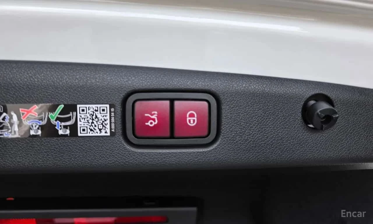 Mercedes-Benz E 200  Avantgarde /  ОБДУХВАНЕ / 360 / DISTRONIC / AMB, снимка 16 - Автомобили и джипове - 55586709