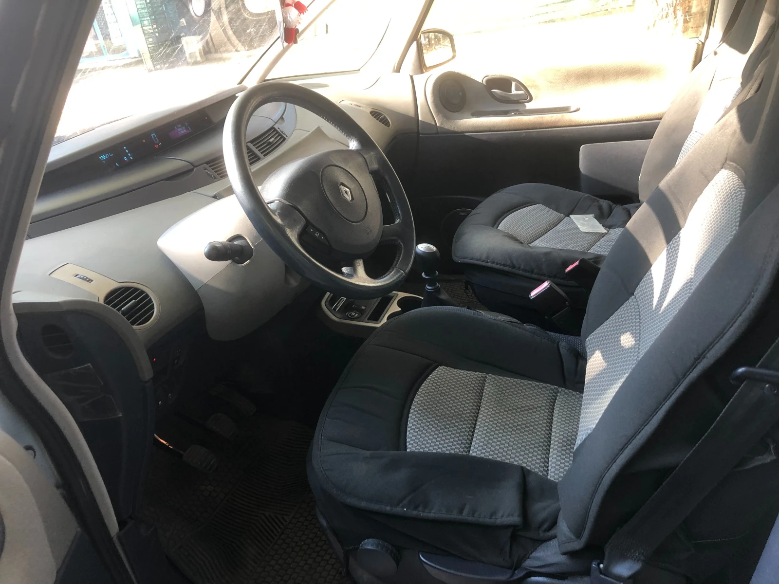 Renault Espace, снимка 2 - Автомобили и джипове - 55773771