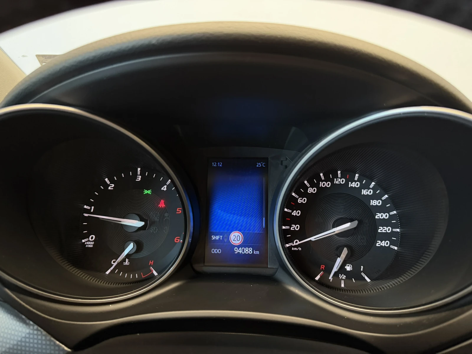 Toyota Avensis EXECUTIVE | Mobile.bg � ����������� 12