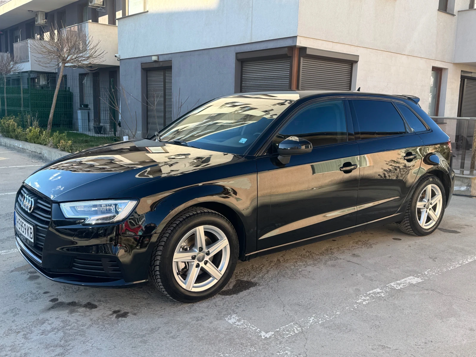 Audi A3 Facelift , снимка 4 - Автомобили и джипове - 56365255