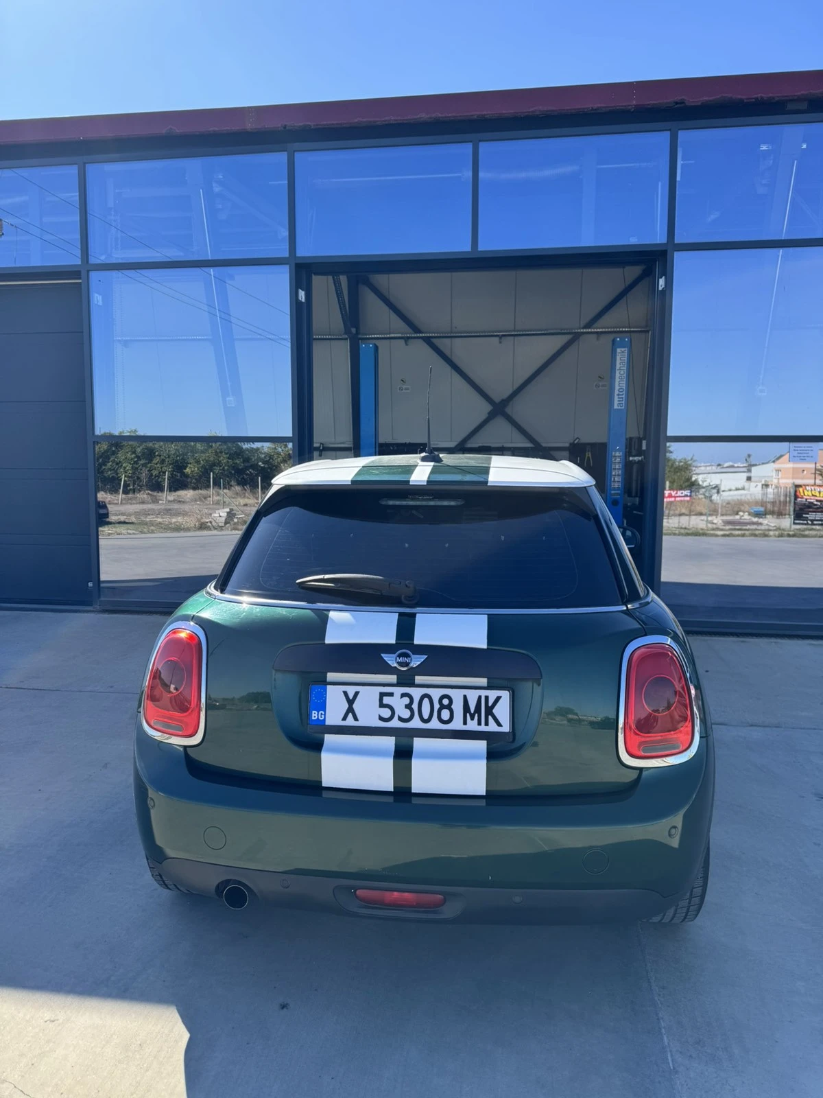 Mini D one ONE D, снимка 11 - Автомобили и джипове - 56409366