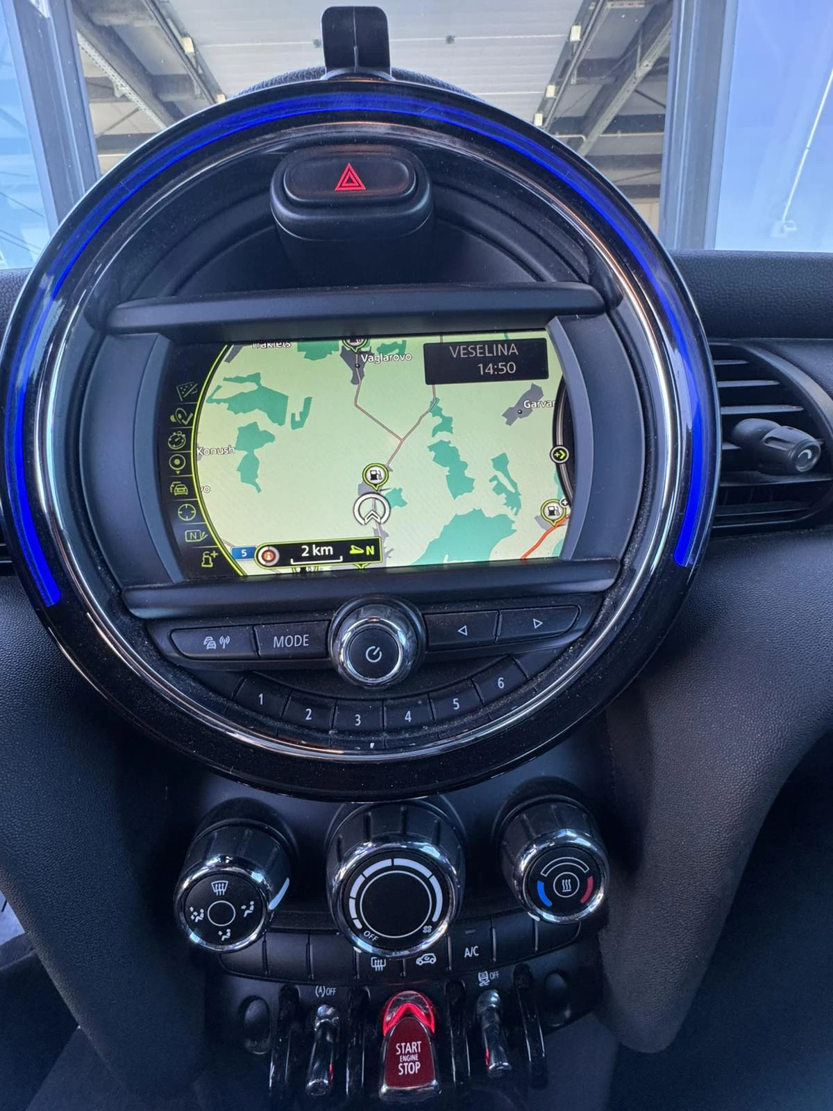 Mini D one ONE D, снимка 6 - Автомобили и джипове - 56409366