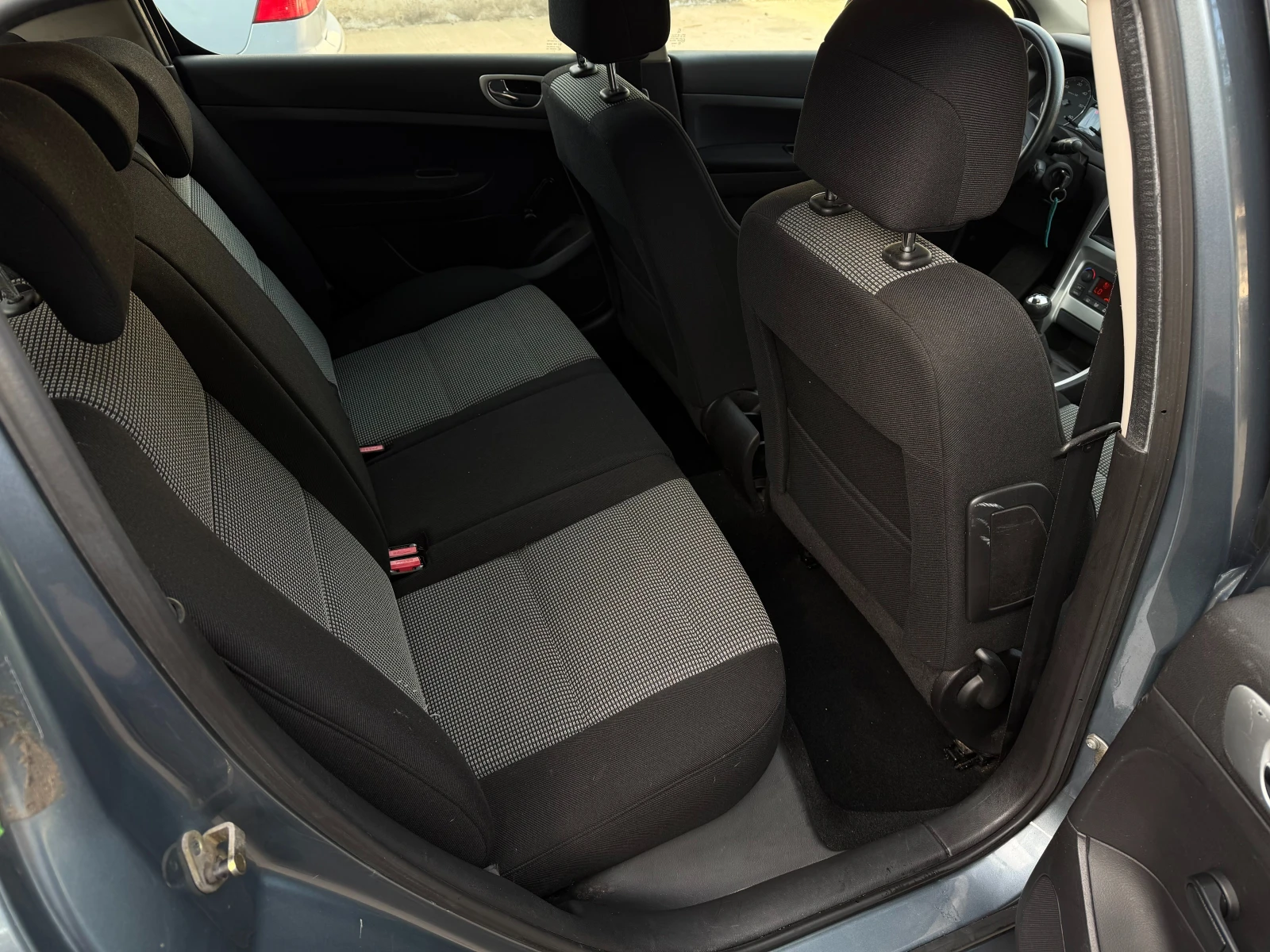 Peugeot 307 1.6 HDI �������� | Mobile.bg � ����������� 9