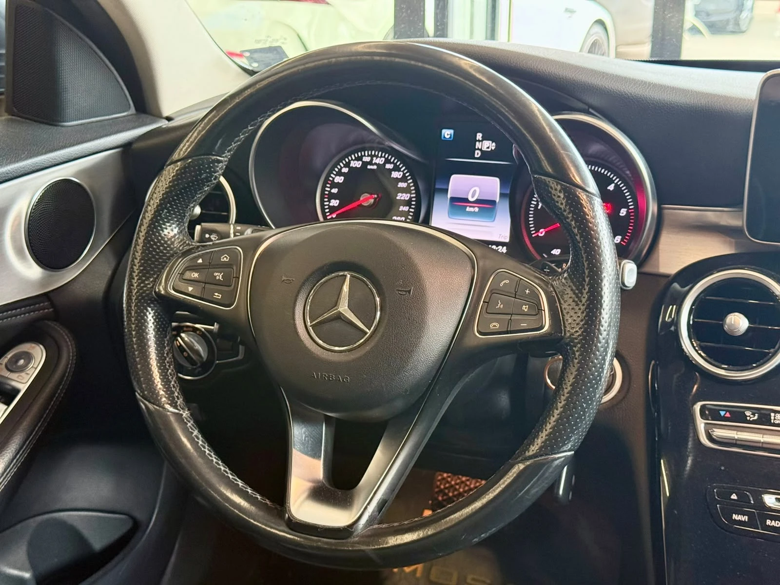 Mercedes-Benz C 200 d* Navi* ЛИЗИНГ, снимка 10 - Автомобили и джипове - 56735955