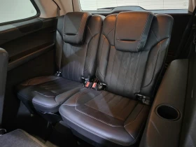 Mercedes-Benz GL 400 4Matic 7 Седалки / Камера / Нави / Ксенон, снимка 12