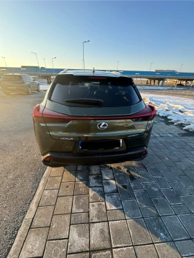     Lexus UX 250h