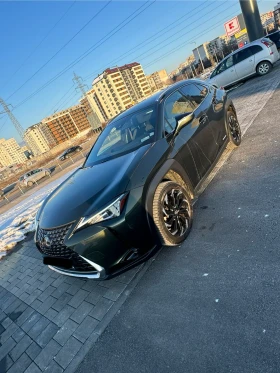     Lexus UX 250h