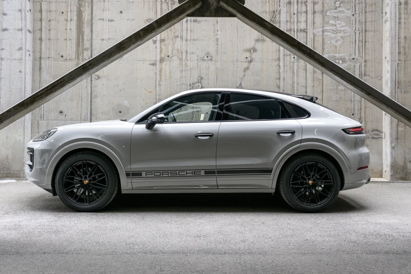 Porsche Cayenne Coupe | Sport Chrono | FULL, снимка 1 - Автомобили и джипове - 47689805